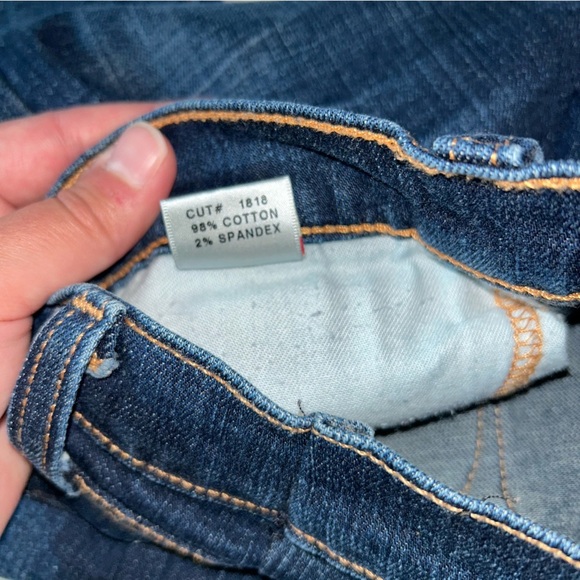 J Brand Dark Wash Skinny Size 26 - Picture 4 of 7